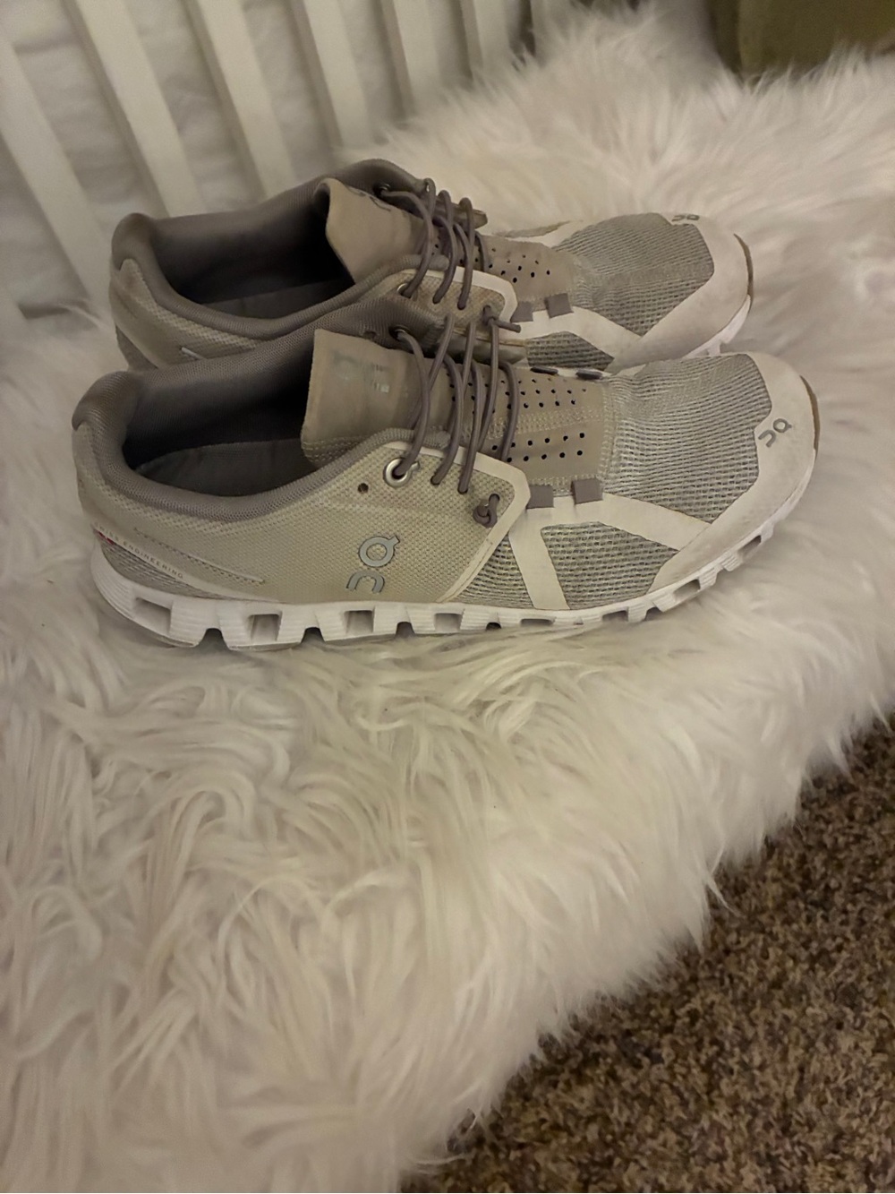 On Running Cloud Women’s Running Shoes Grey/White Sz 8 - Picture 3 of 12